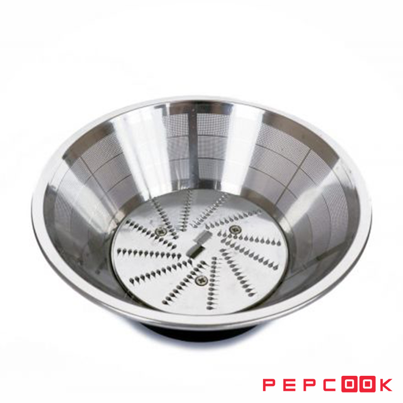 Clatronic 3532 مجهز به تیغه استیل ضد زنگ