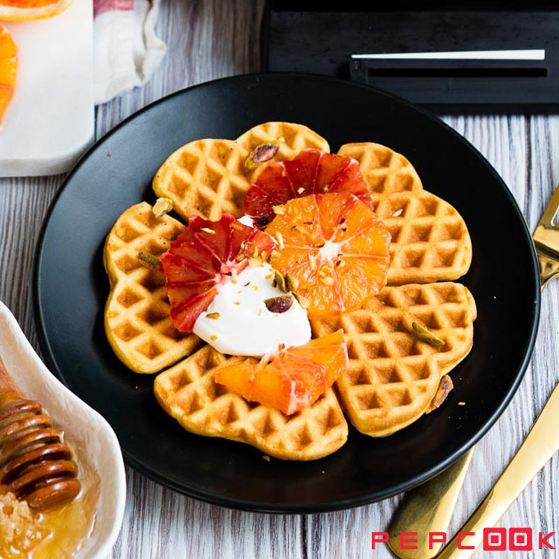 Heinrich's HWA 8681 Waffle Maker